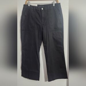 Women's Black Capris